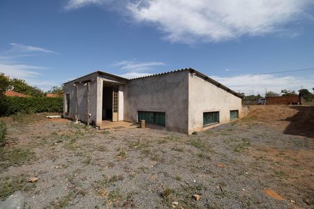 Casa de condomínio à venda com 120m², 3 quartos e 5 vagas Casa de condomínio à venda com 120m², 3 quartos e 5 vagasFachada