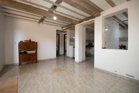 Casa de condomínio à venda com 120m², 3 quartos e 5 vagas Casa de condomínio à venda com 120m², 3 quartos e 5 vagasSala