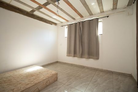 Casa de condomínio à venda com 120m², 3 quartos e 5 vagas Casa de condomínio à venda com 120m², 3 quartos e 5 vagasQuarto 1