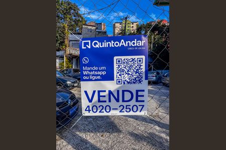 Apartamento à venda com 54m², 2 quartos e 1 vaga Apartamento à venda com 54m², 2 quartos e 1 vagaPlaca Instalada na Fachada