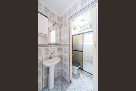 Apartamento à venda com 54m², 2 quartos e 1 vaga Apartamento à venda com 54m², 2 quartos e 1 vagaBanheiro