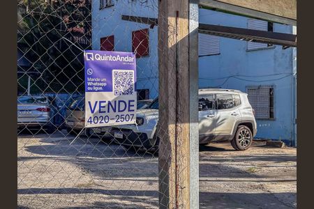 Apartamento à venda com 54m², 2 quartos e 1 vaga Apartamento à venda com 54m², 2 quartos e 1 vagaPlaca Instalada na Fachada