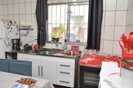Casa à venda com 4 quartos, 250m² em Vila Nova Jundiainopolis, Jundiaí