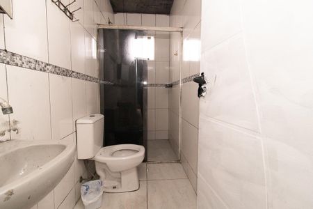 Casa para alugar com 110m², 2 quartos e 2 vagas Casa para alugar com 110m², 2 quartos e 2 vagasBanheiro Social