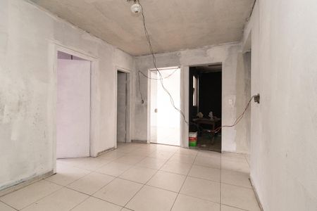 Casa para alugar com 110m², 2 quartos e 2 vagas Casa para alugar com 110m², 2 quartos e 2 vagasSala