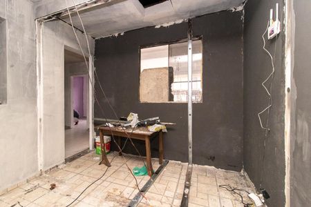 Quarto 2 de casa para alugar com 2 quartos, 110m² em Uberaba, Curitiba