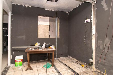Casa para alugar com 110m², 2 quartos e 2 vagas Casa para alugar com 110m², 2 quartos e 2 vagasQuarto 2