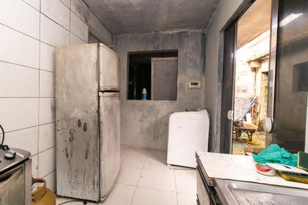 Casa para alugar com 110m², 2 quartos e 2 vagas Casa para alugar com 110m², 2 quartos e 2 vagasCozinha e Área de Serviço