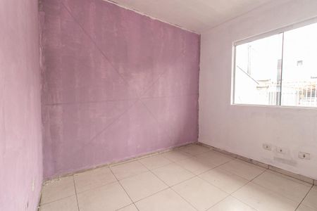 Quarto 1 de casa para alugar com 2 quartos, 110m² em Uberaba, Curitiba