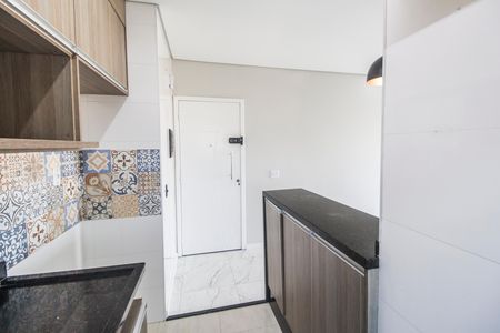 Cozinha de apartamento para alugar com 1 quarto, 60m² em Jardim Belval, Barueri