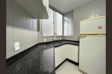 Apartamento para alugar com 73m², 3 quartos e 1 vagaCozinha