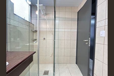 Banheiro de apartamento para alugar com 3 quartos, 73m² em Itacorubi, Florianópolis