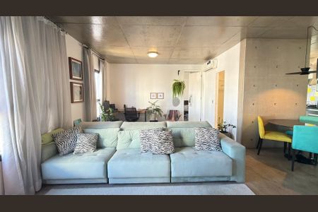 Apartamento para alugar com 70m², 1 quarto e 1 vaga