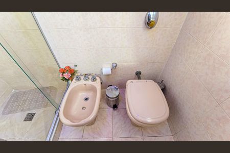 Apartamento para alugar com 110m², 2 quartos e 1 vaga Apartamento para alugar com 110m², 2 quartos e 1 vagaBanheiro