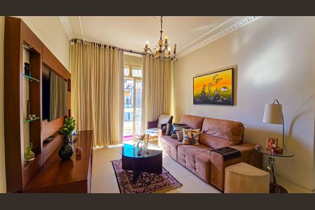 Apartamento para alugar com 110m², 2 quartos e 1 vaga Apartamento para alugar com 110m², 2 quartos e 1 vagaSala