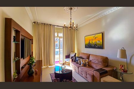 Apartamento para alugar com 110m², 2 quartos e 1 vaga Apartamento para alugar com 110m², 2 quartos e 1 vagaSala