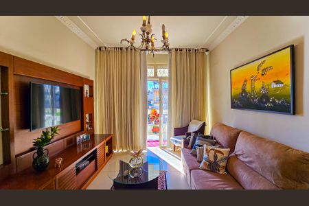 Apartamento para alugar com 110m², 2 quartos e 1 vaga Apartamento para alugar com 110m², 2 quartos e 1 vagaSala
