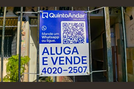 Apartamento para alugar com 110m², 2 quartos e 1 vaga Apartamento para alugar com 110m², 2 quartos e 1 vagaFachada com placa