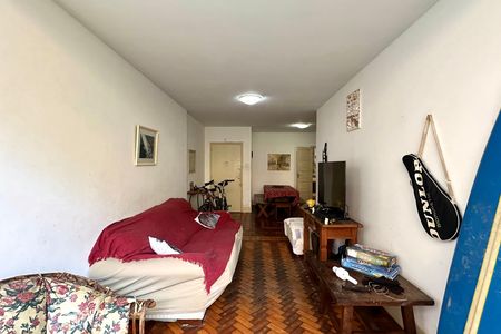 Apartamento para alugar com 140m², 3 quartos e sem vaga