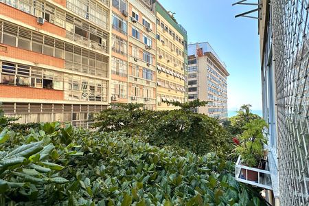 Apartamento para alugar com 140m², 3 quartos e sem vaga
