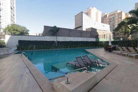 Apartamento à venda com 72m², 3 quartos e 2 vagasÁrea comum - Piscina
