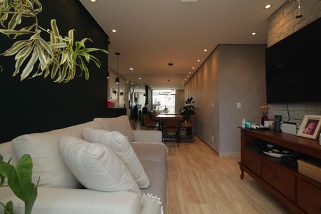 Apartamento à venda com 72m², 3 quartos e 2 vagasSala