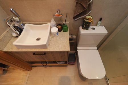 Apartamento à venda com 72m², 3 quartos e 2 vagasBanheiro da Suíte