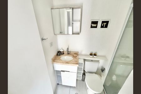 Apartamento para alugar com 52m², 2 quartos e sem vaga Apartamento para alugar com 52m², 2 quartos e sem vagaBanheiro da Suíte