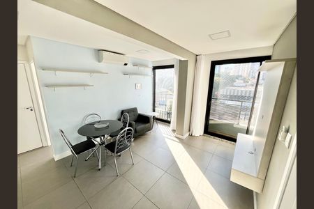 Apartamento para alugar com 52m², 2 quartos e sem vaga Apartamento para alugar com 52m², 2 quartos e sem vagaSala/Cozinha