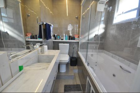 Apartamento à venda com 56m², 2 quartos e 1 vagaBanheiro do Quarto Suíte