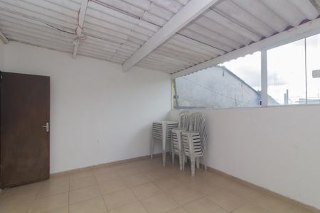 Varanda de casa para alugar com 2 quartos, 180m² em Parque Dom Joao Neri, São Paulo