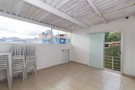 Varanda de casa para alugar com 2 quartos, 180m² em Parque Dom Joao Neri, São Paulo