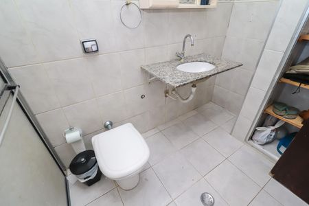 Casa à venda com 137m², 4 quartos e 2 vagasBanheiro da Suíte 2