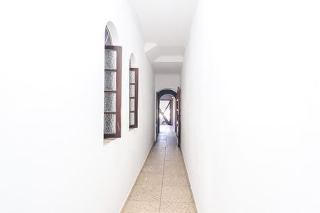 Casa à venda com 137m², 4 quartos e 2 vagasCorredor