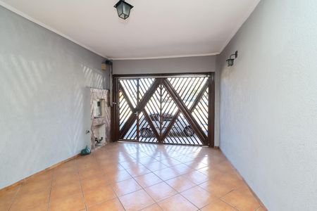 Garagem de casa à venda com 4 quartos, 137m² em Cidade Líder, São Paulo