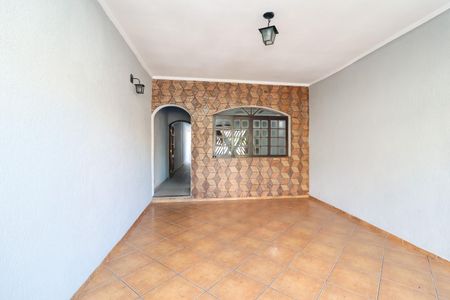 Garagem de casa à venda com 4 quartos, 137m² em Cidade Líder, São Paulo