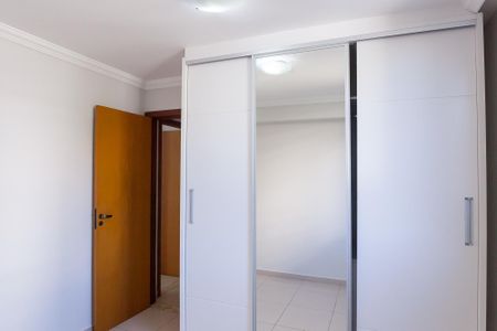 Apartamento à venda com 120m², 4 quartos e 2 vagas Apartamento à venda com 120m², 4 quartos e 2 vagasquarto 2