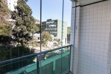 Apartamento à venda com 120m², 4 quartos e 2 vagas Apartamento à venda com 120m², 4 quartos e 2 vagasvaranda suite