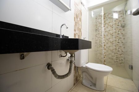 Casa para alugar com 100m², 4 quartos e 2 vagas Casa para alugar com 100m², 4 quartos e 2 vagasBanheiro da Suíte