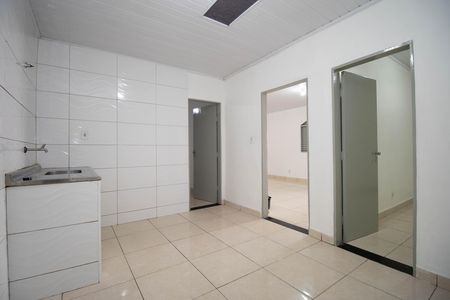 Cozinha de casa para alugar com 4 quartos, 100m² em Qsf, Brasília
