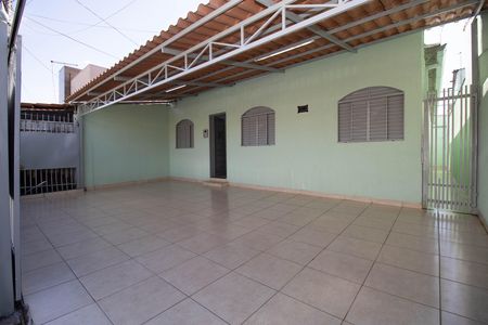 Casa para alugar com 100m², 4 quartos e 2 vagas Casa para alugar com 100m², 4 quartos e 2 vagasGaragem