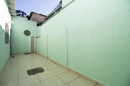 Casa para alugar com 100m², 4 quartos e 2 vagas Casa para alugar com 100m², 4 quartos e 2 vagasÁrea de Serviço