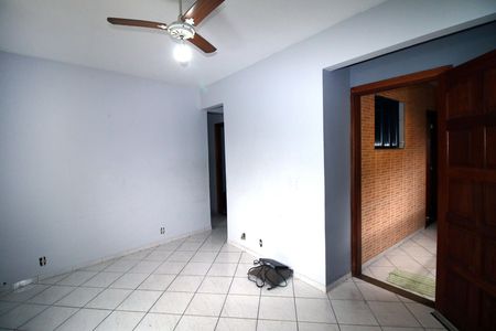 Apartamento para alugar com 60m², 2 quartos e sem vagaSala