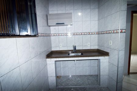 Cozinha de apartamento para alugar com 2 quartos, 60m² em Vila Kosmos, Rio de Janeiro