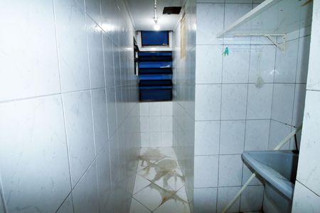 Área de Serviço de apartamento para alugar com 2 quartos, 60m² em Vila Kosmos, Rio de Janeiro