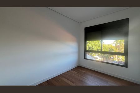 Apartamento à venda com 243m², 4 quartos e 3 vagas