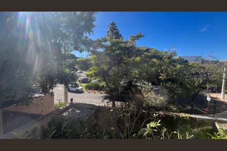 Apartamento à venda com 243m², 4 quartos e 3 vagas