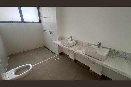 Apartamento à venda com 243m², 4 quartos e 3 vagas