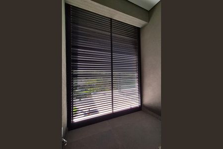 Detalhe da Área de Serviço  de apartamento à venda com 4 quartos, 243m² em Jardim das Paineiras, Campinas