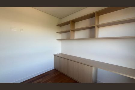 Apartamento à venda com 140m², 3 quartos e 2 vagas